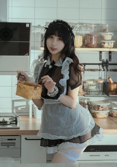 岳女同床激情双飞燕_剧情片在线播放观看