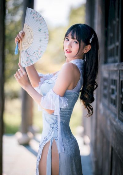 欲望姐姐们在线_HD手机免费观看完整