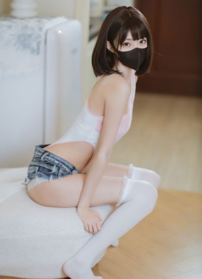 亚洲欧美在线视频一区二区_720BD在线观看