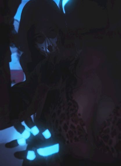 美丽姑娘国语版在线观看免费_超清影视在线观看