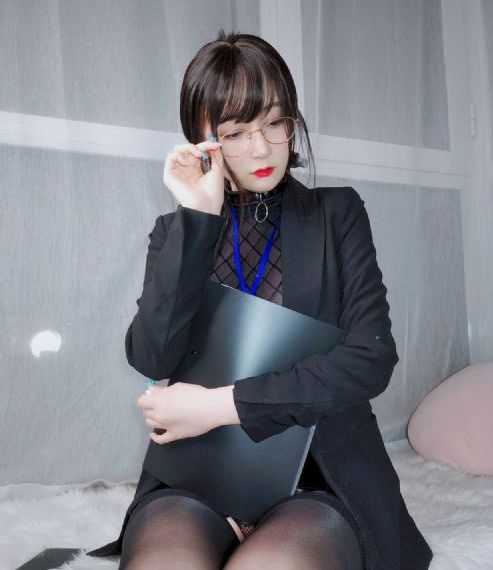 人妻每晚被公邻居侵犯系列_BD韩语在线视频播放