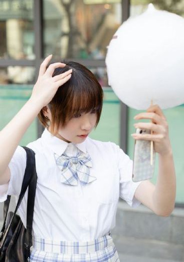 亂伦国产一区二区三区贫乳_高清手机在线看