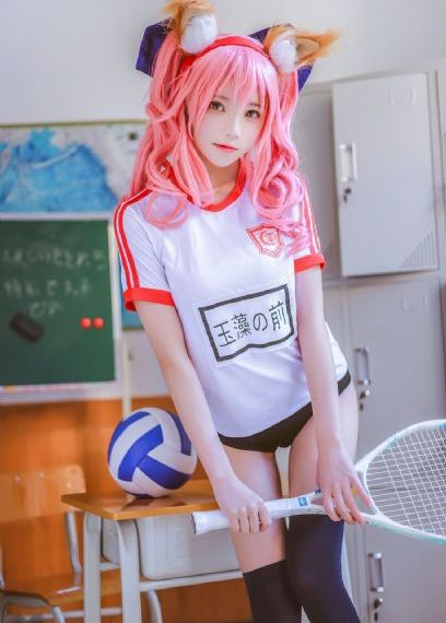 亚洲国产日韩制服在线观看_剧情片在线观看完整版