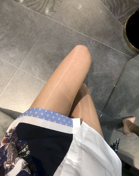 黑人疯狂做韩国美女XXX_4K高清免费观看