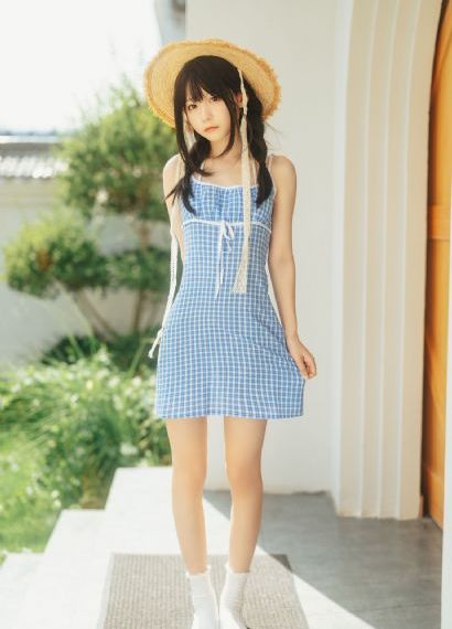 殴美淫色女人_720高清免费观看