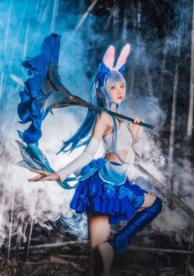 井川里予视频的歌叫什么_未删减完整版